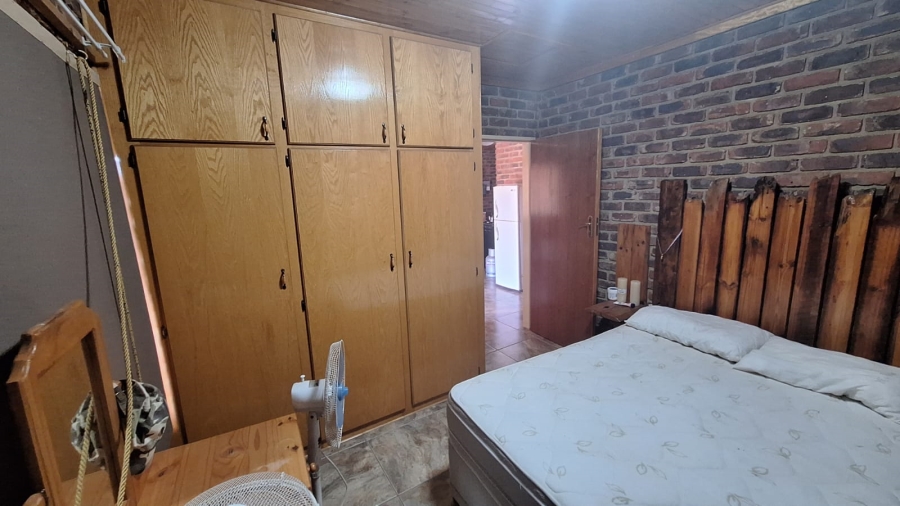 Commercial Property for Sale in Amalia North West